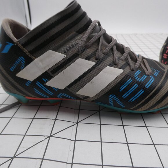 Adidas Nemeziz Soccer Cleats - Size US mens 7 (UK 6-1/2) - Grey/Blue - Picture 8 of 13